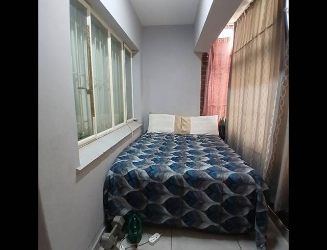 2 BEDROOM APARTMENT FOR SALE IN MONTCLAIR